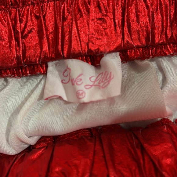 Pink Lily Shorts - Picture 3 of 5